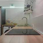 Modern 1-bedroom In By Sf Homes Διαμέρισμα *
