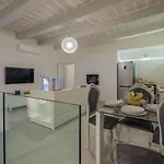 Modern 1-bedroom In By Sf Homes Appartamento *
