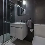 Modern 1-bedroom In By Sf Homes Apartment
